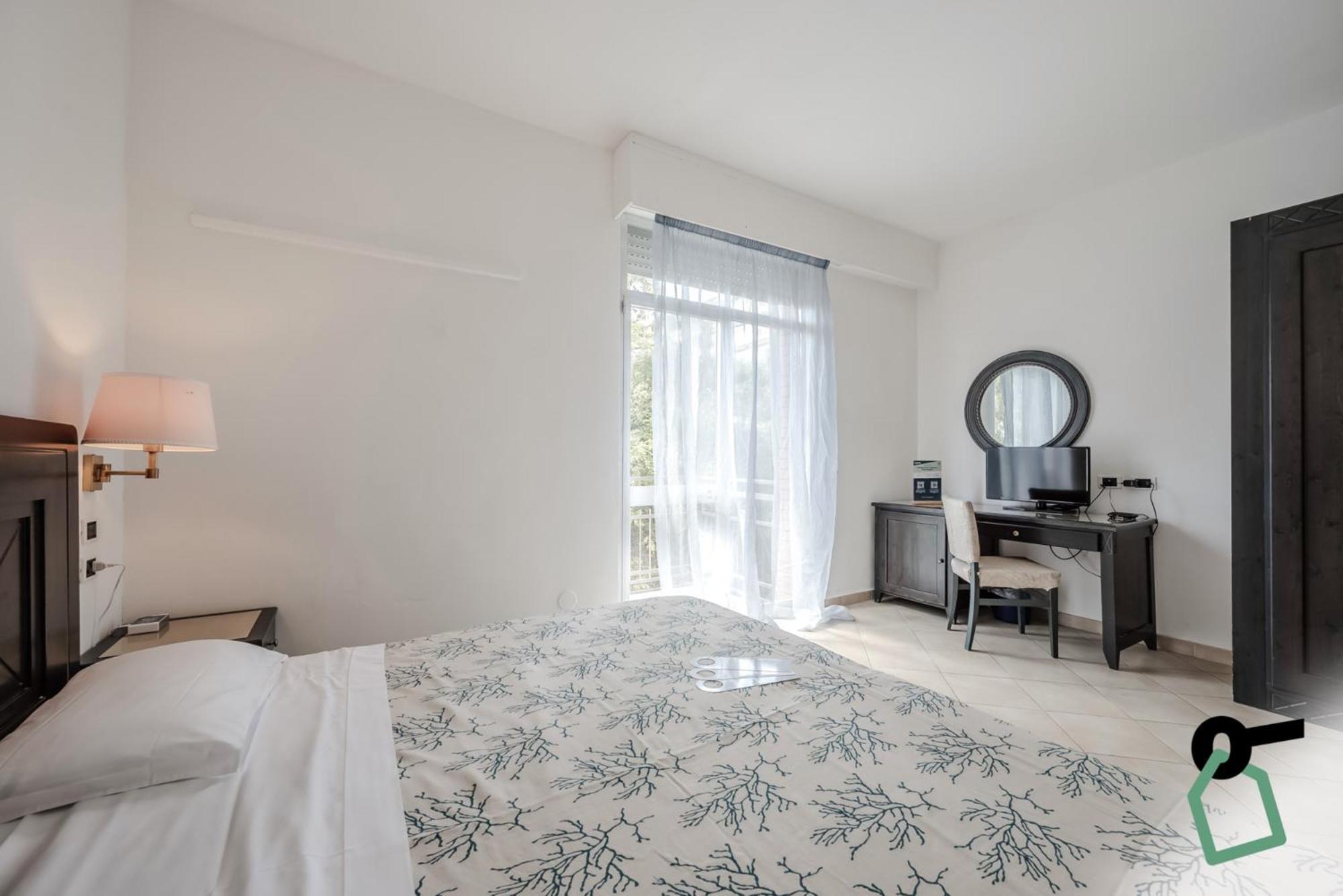 Hotiday Room Collection - Porto Azzurro Capoliveri  Exterior foto